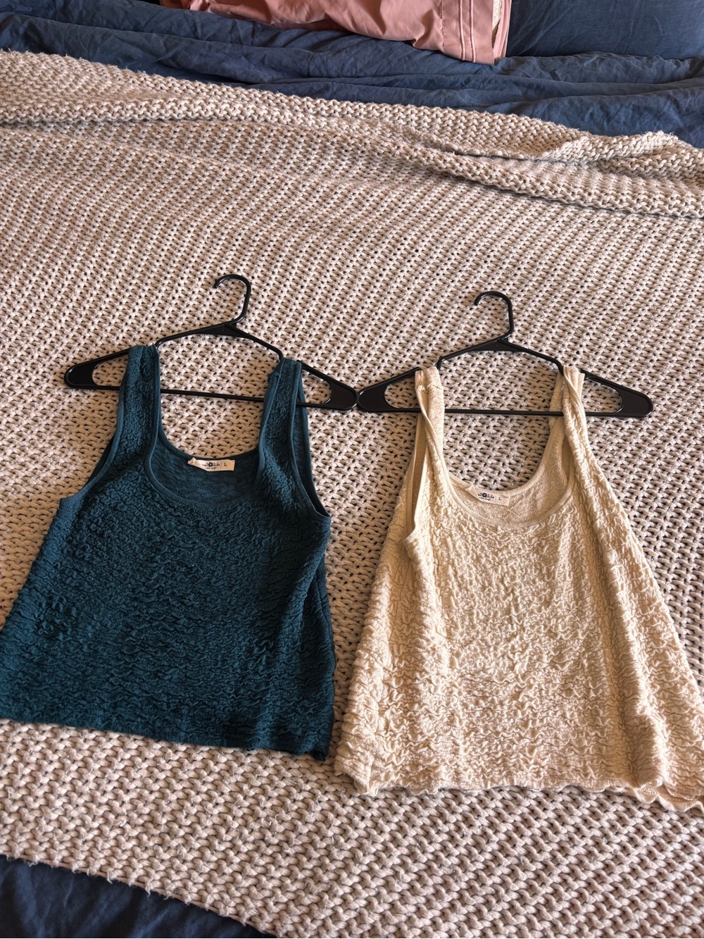 Natural life crinkle crop tanks (two size large ) cream and teal
